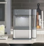 2.0 Nugget Ice Maker with Side Tank