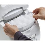 25 lbs. Countertop Ice Maker in White - Image 4