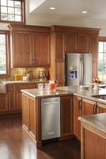 15″ Automatic Ice Maker with Stainless Steel Finish - Image 7