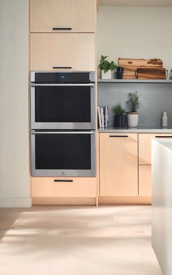 30" Electric Double Wall Oven with Air Sous Vide - Image 6